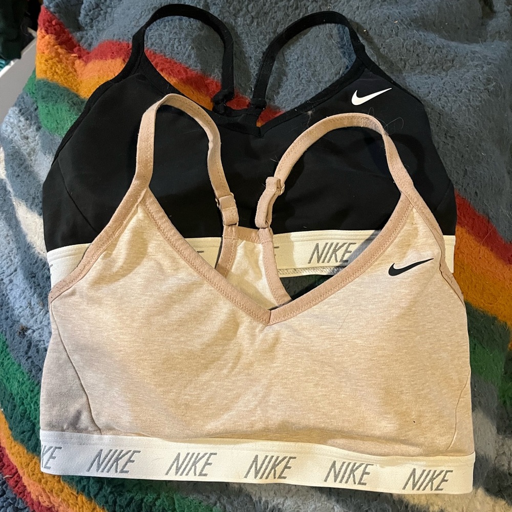 2 pack v neck/ racerback sports bras